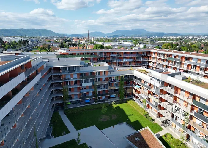 100 Qm Penthouse, Self-Check-In, 2 Parkplaetze